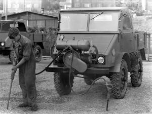 Mercedes-Benz Unimog U25